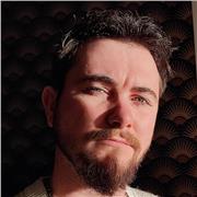 Designer industriel et illustrateur, je serai heureux de vous apprendre à vous exprimer par le dessin.